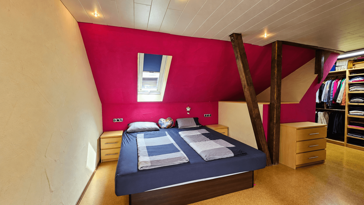 DG Schlafzimmer (KI optimiert)
